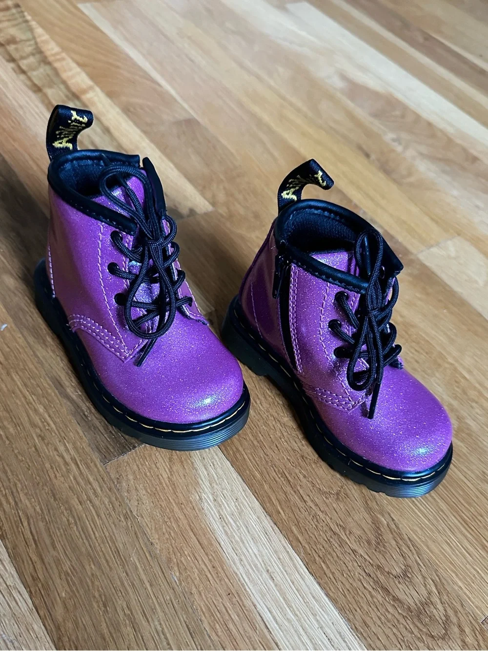 Dr. Martens Toddler Glitter Lace-Up Boots in Pink (6C) *Like NEW*